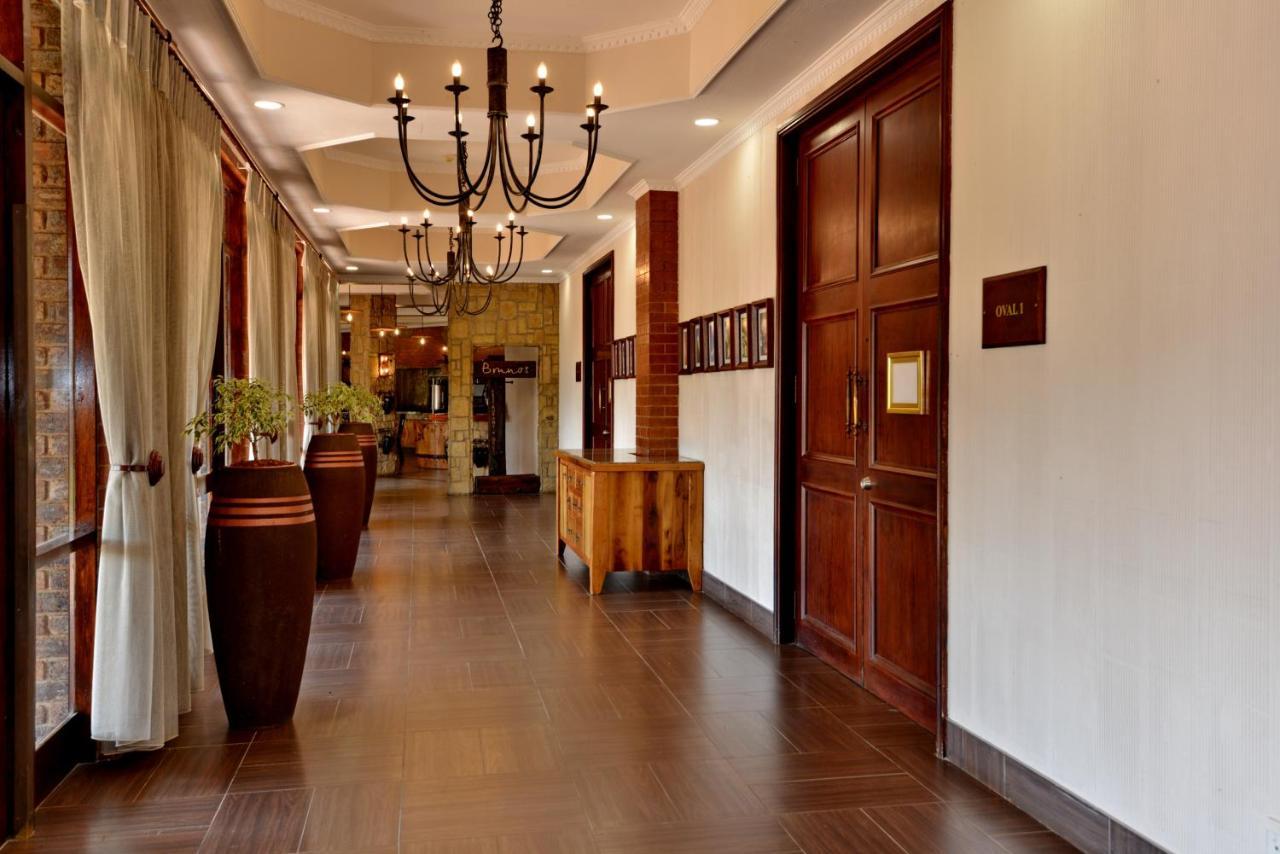 The Centurion Hotel Ngoại thất bức ảnh