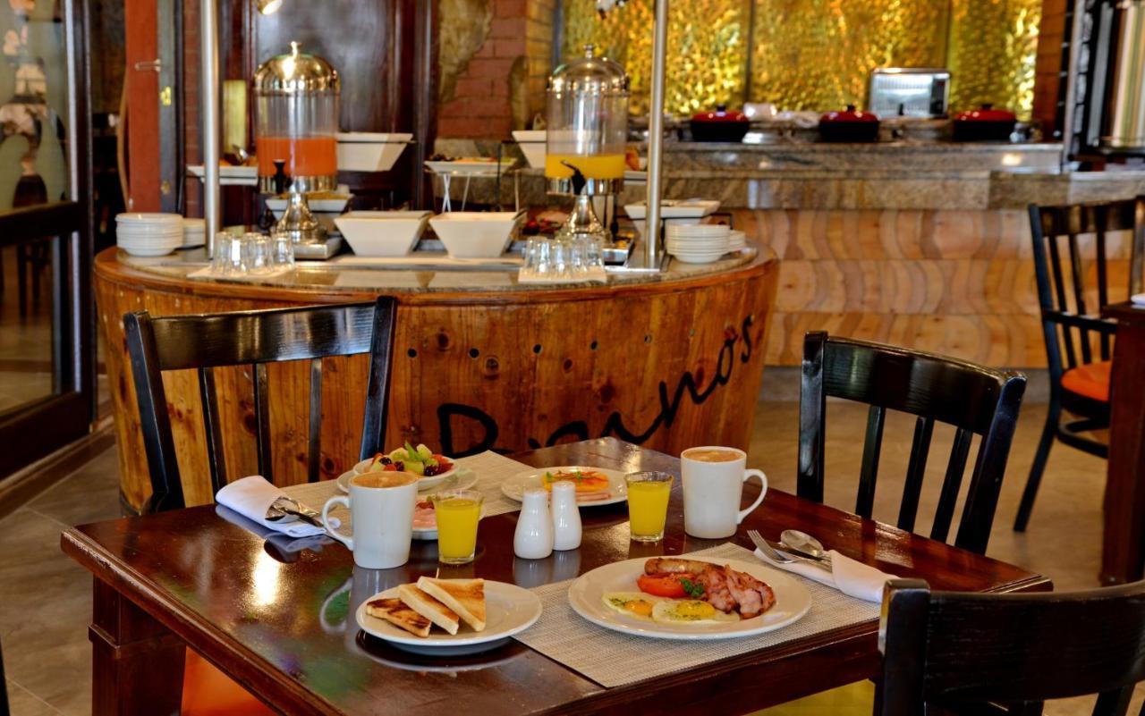 The Centurion Hotel Ngoại thất bức ảnh