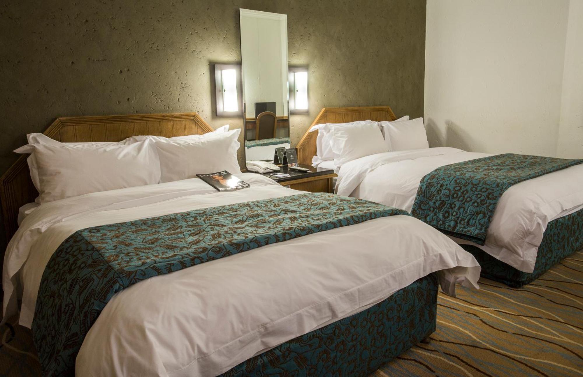 The Centurion Hotel Ngoại thất bức ảnh