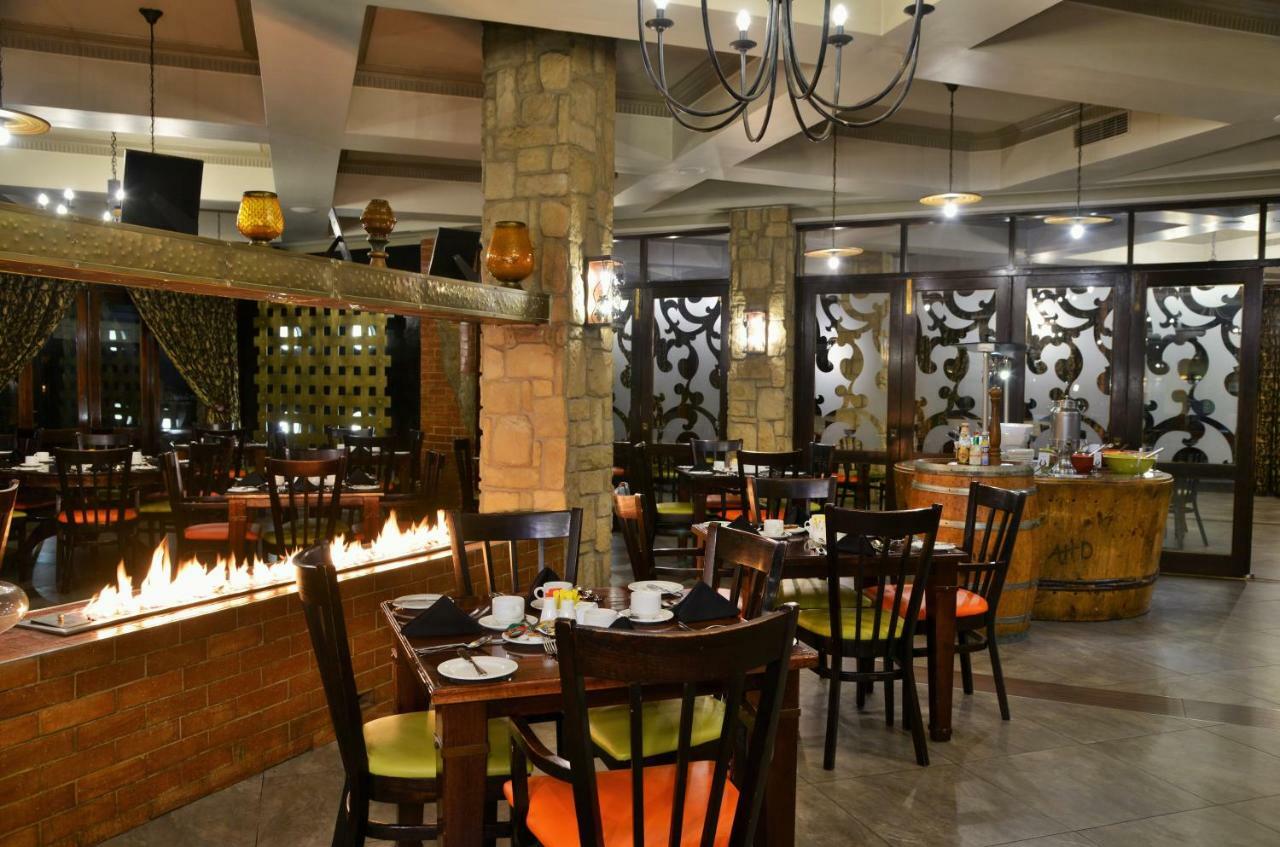 The Centurion Hotel Ngoại thất bức ảnh