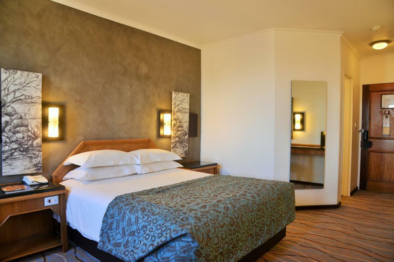 The Centurion Hotel Ngoại thất bức ảnh