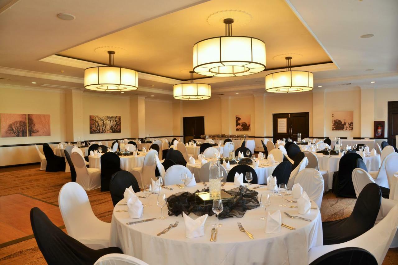 The Centurion Hotel Ngoại thất bức ảnh