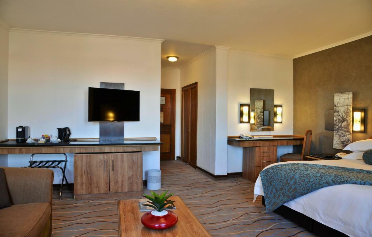 The Centurion Hotel Ngoại thất bức ảnh