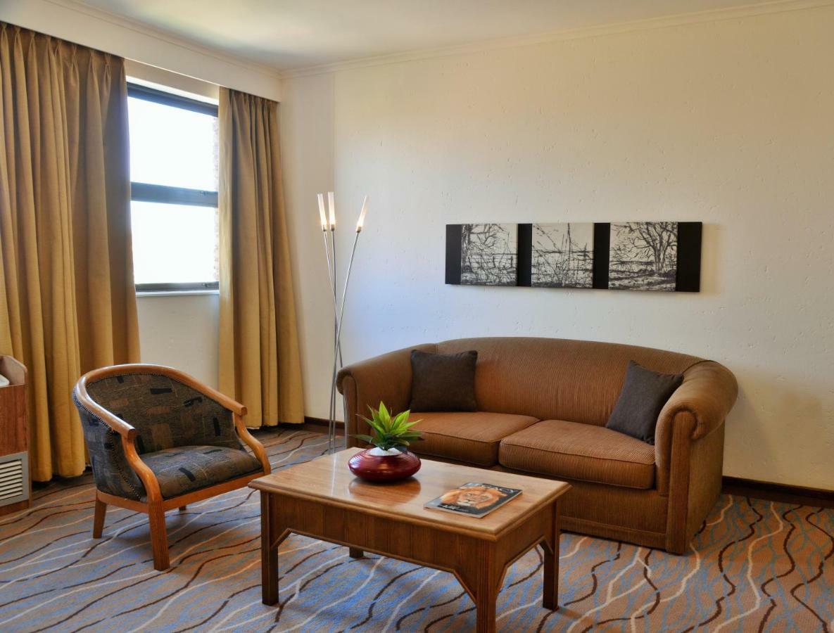 The Centurion Hotel Ngoại thất bức ảnh